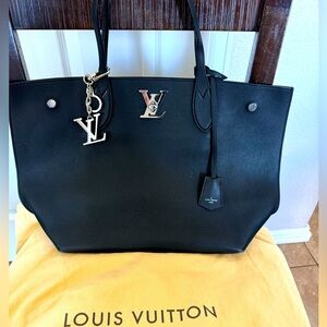 Louis Vuitton black tote handbag